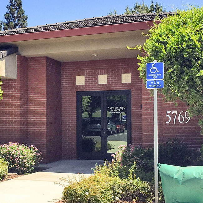 The front entrance of the Sacramento Bariatric Medical Associates